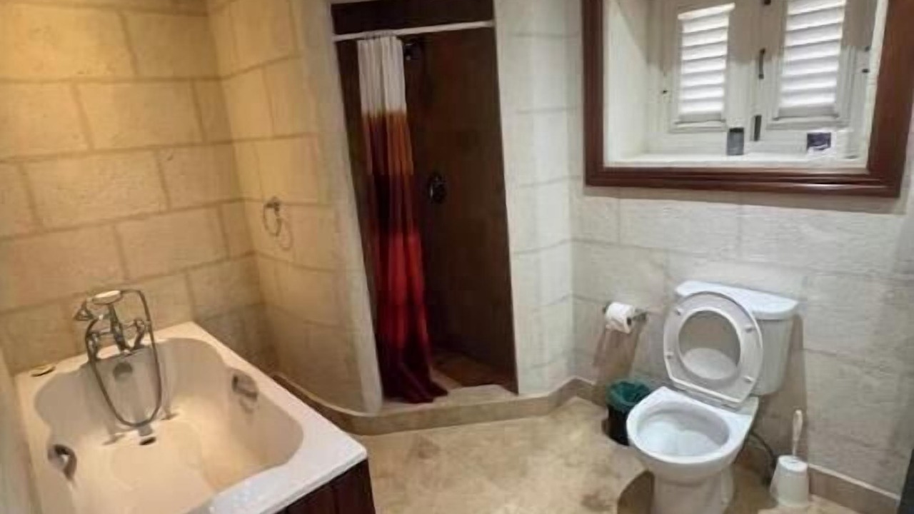 Photo of Bathroom in Ivy