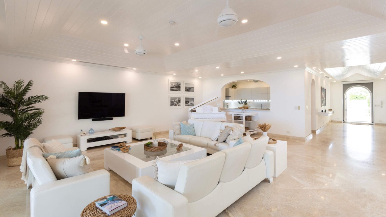 Photo of Livingroom in Old Trees Bay