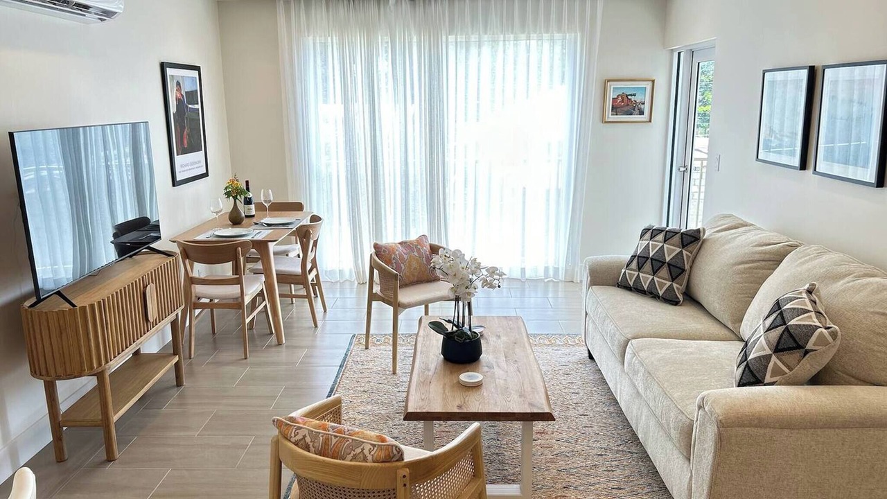 Photo of Livingroom in Little Battaleys
