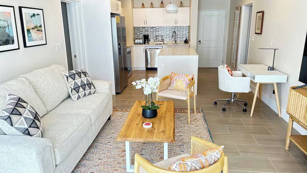 Photo of Livingroom in Little Battaleys