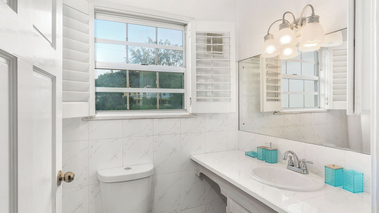 Photo of Bathroom in Prospect