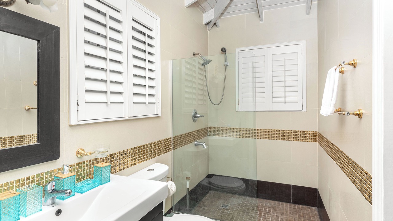 Photo of Bathroom in Prospect