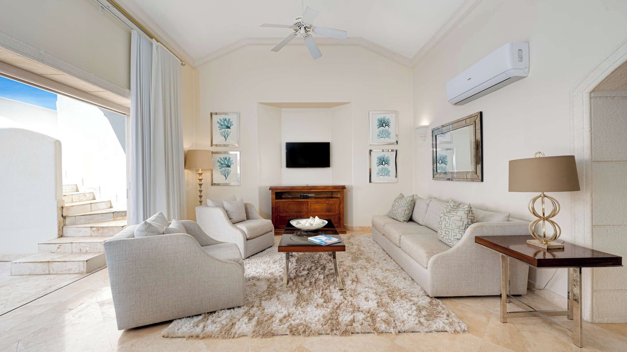 Photo of Livingroom in Little Battaleys