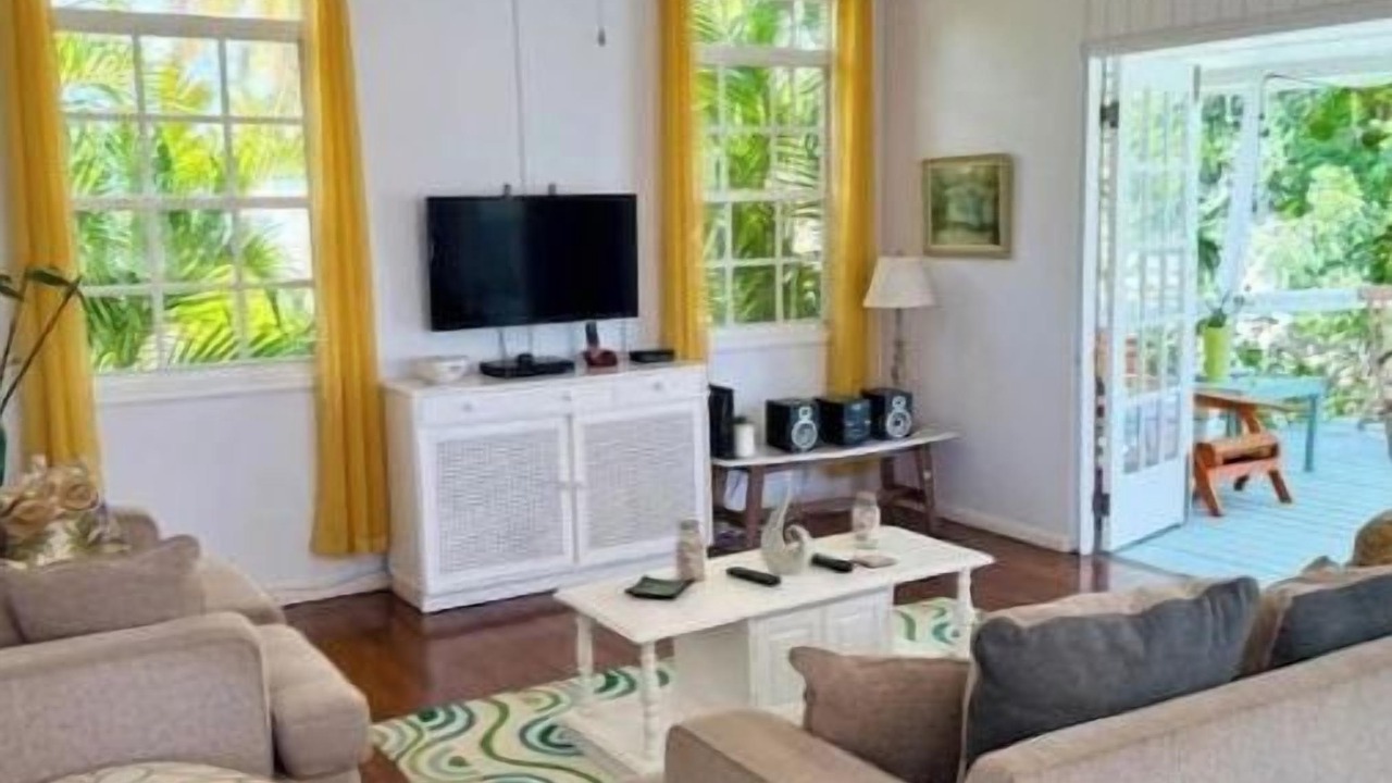 Photo of Livingroom in Belleville