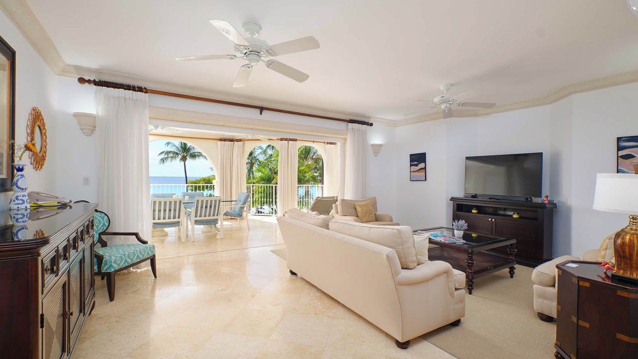 Photo of Livingroom in Little Battaleys
