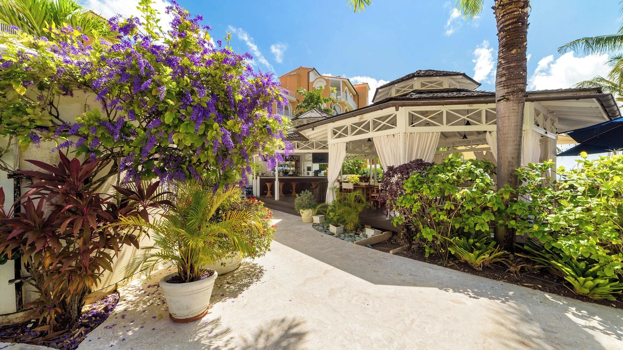 Photo of Patio Balcony in Little Battaleys