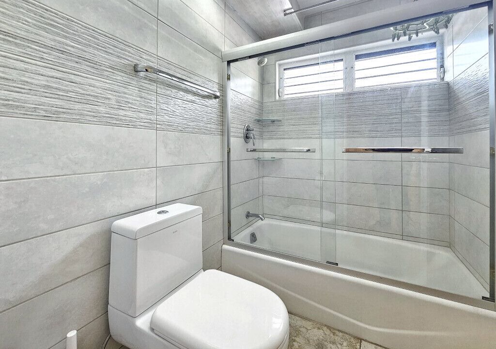 Photo of Bathroom in Sunset Crest