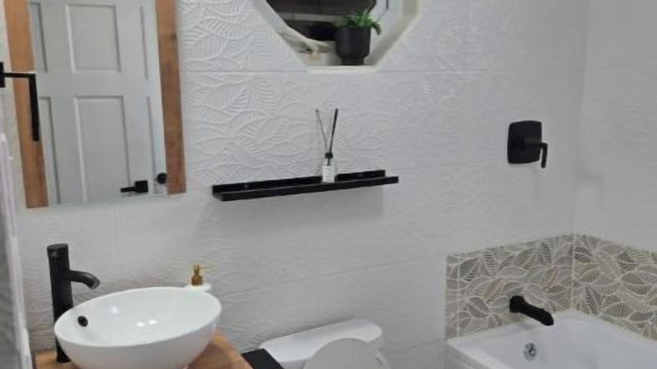 Photo of Bathroom in Oistins
