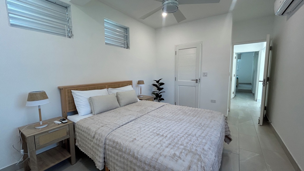 Photo of Bedroom in Navy Gardens
