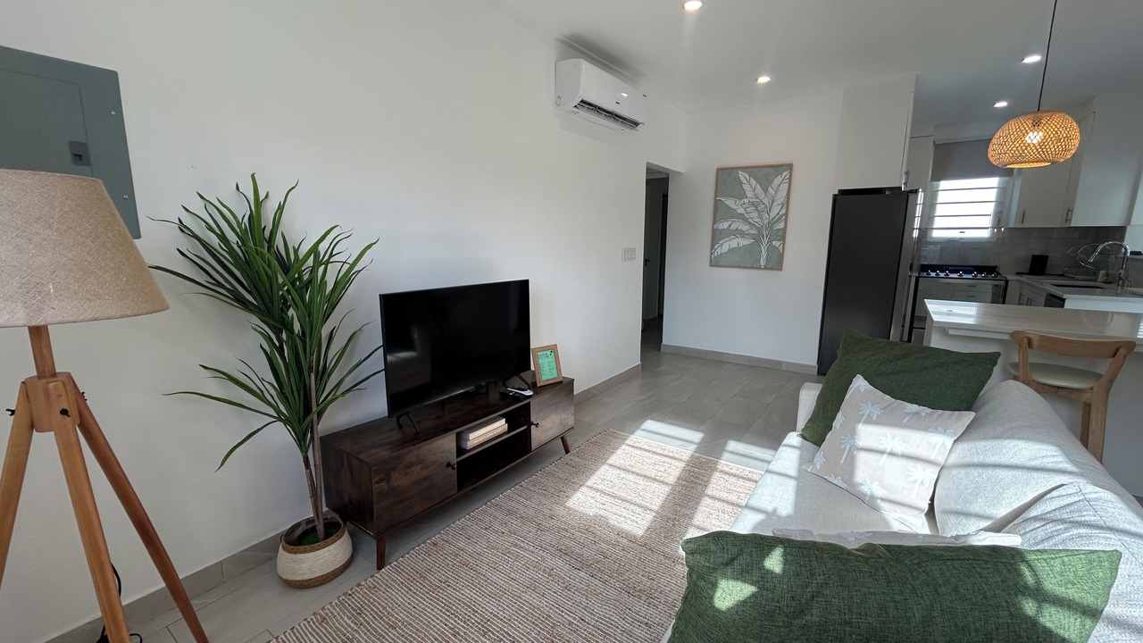 Photo of Livingroom in Navy Gardens