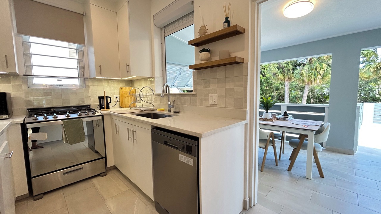 Photo of Kitchen in Navy Gardens