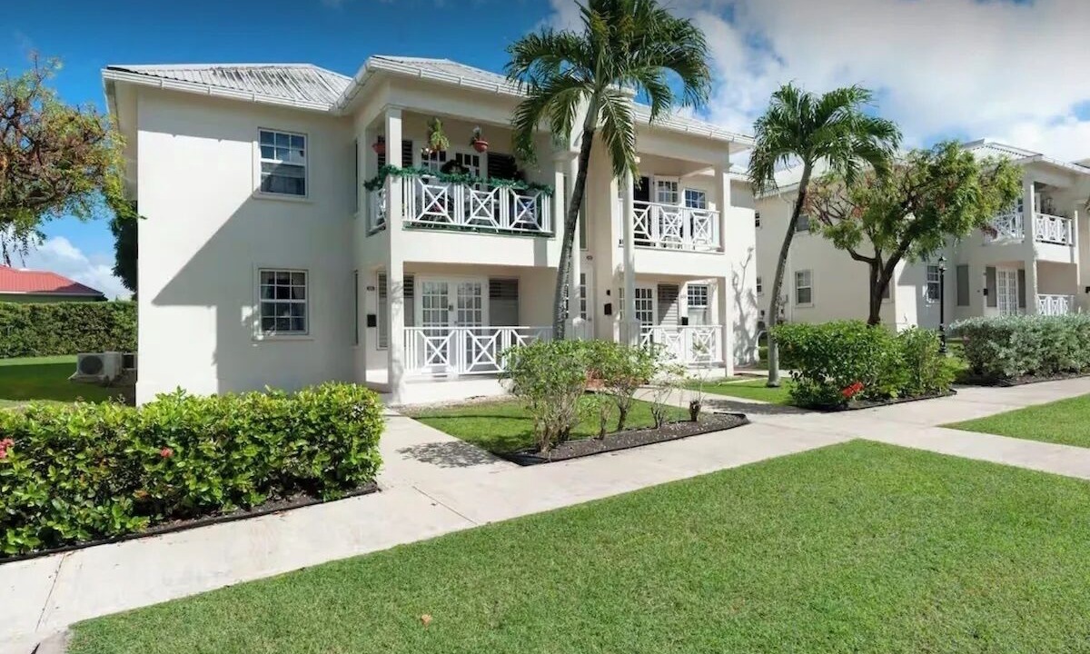 Photo of Outdoor in Holder's Hill