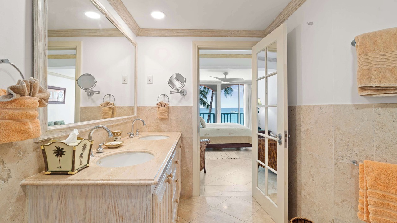 Photo of Bathroom in Sunset Crest