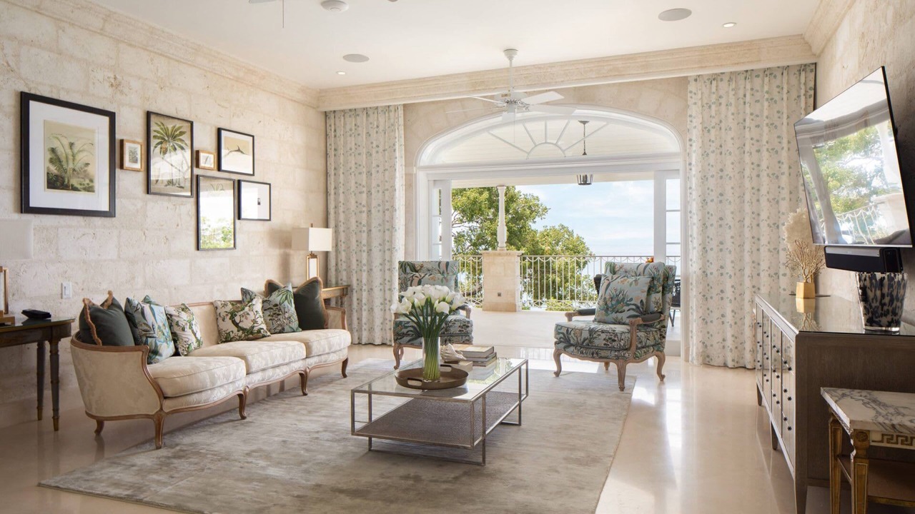 Photo of Livingroom in Old Trees Bay