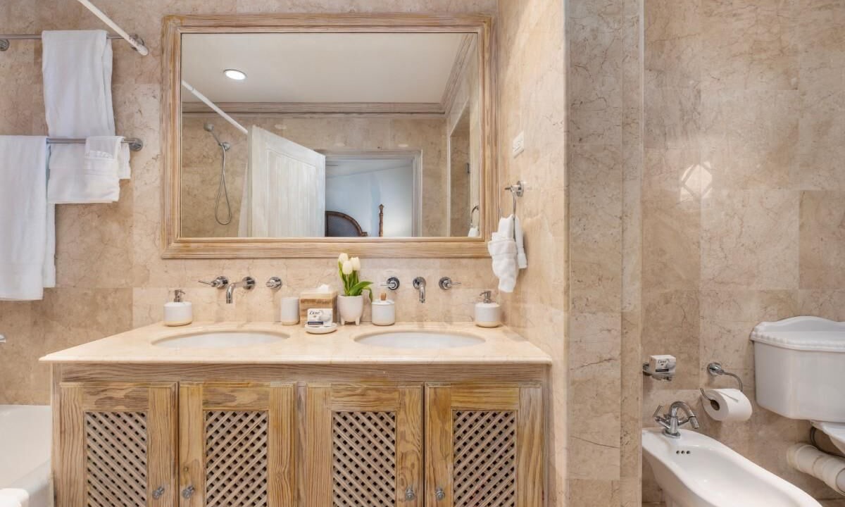 Photo of Bathroom in Gibbs Bay