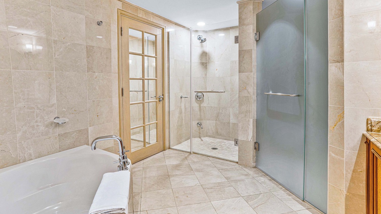 Photo of Bathroom in Little Battaleys