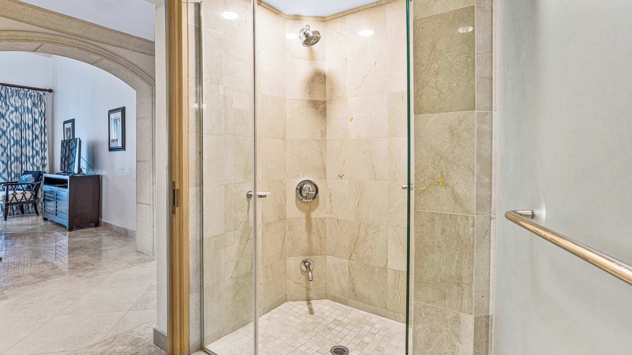 Photo of Bathroom in Little Battaleys