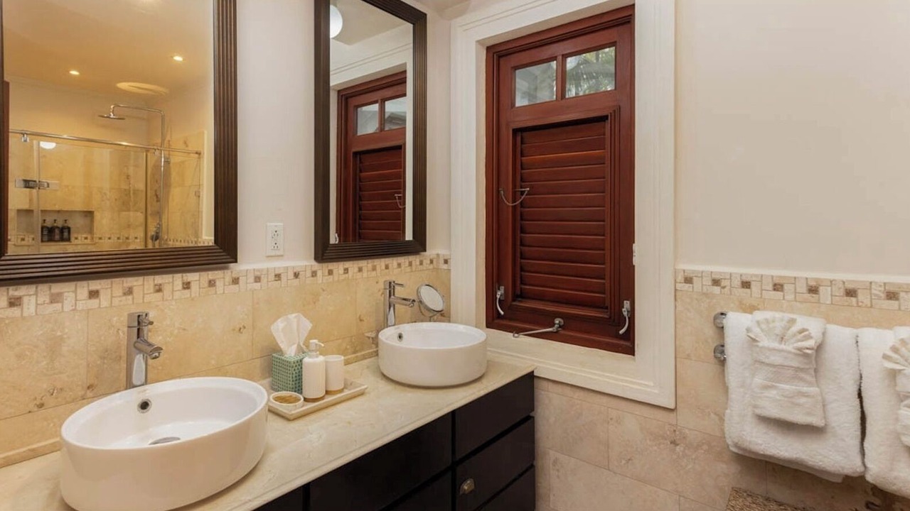 Photo of Bathroom in Gibbes