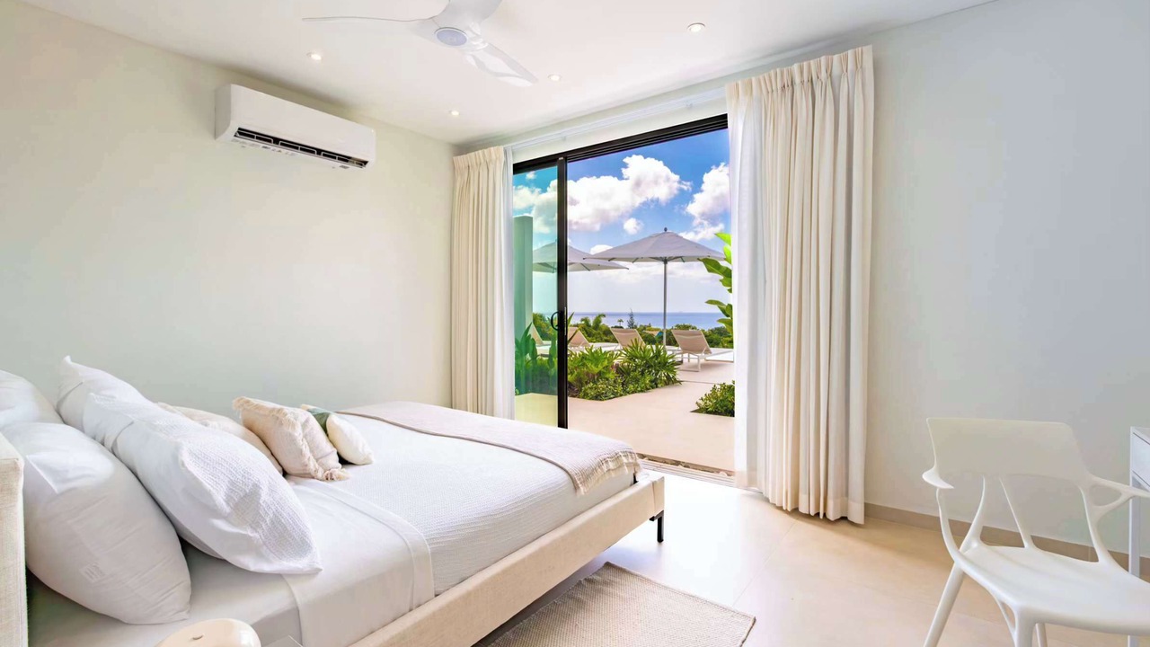 Photo of Bedroom in Weston