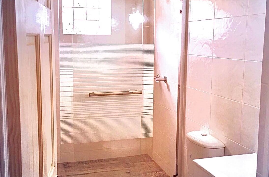 Photo of Bathroom in Mount Standfast