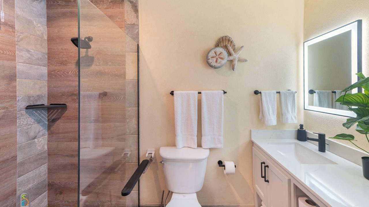 Photo of Bathroom in Welches