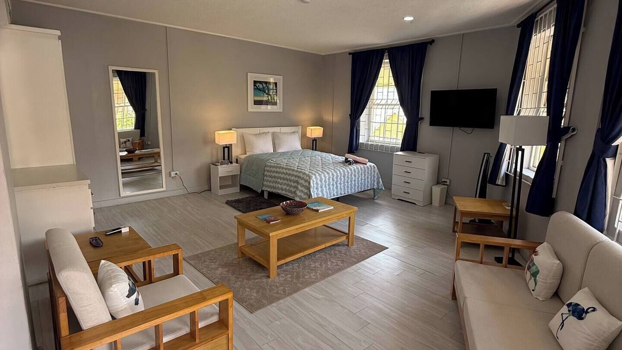 Photo of Bedroom in Bayville