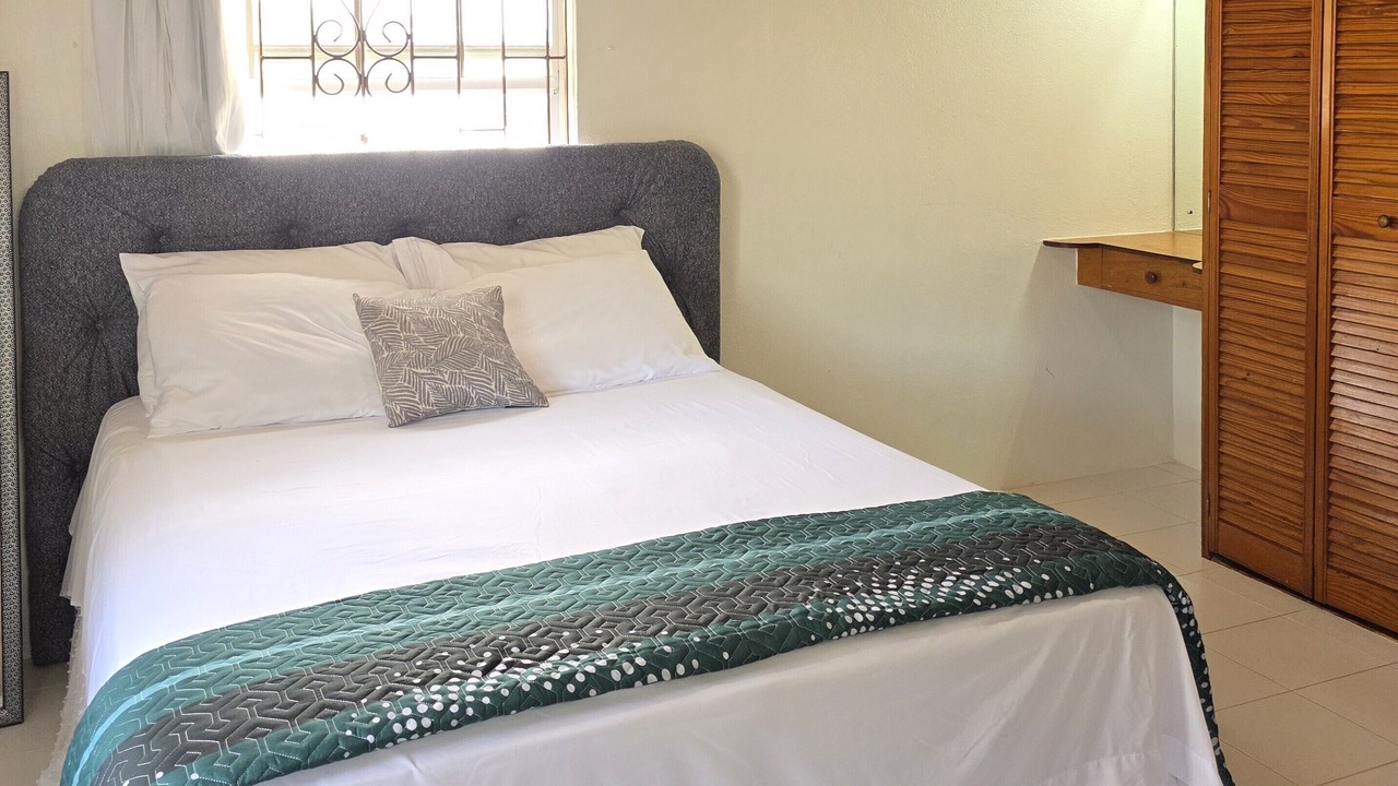 Photo of Bedroom in Frere Pilgrim