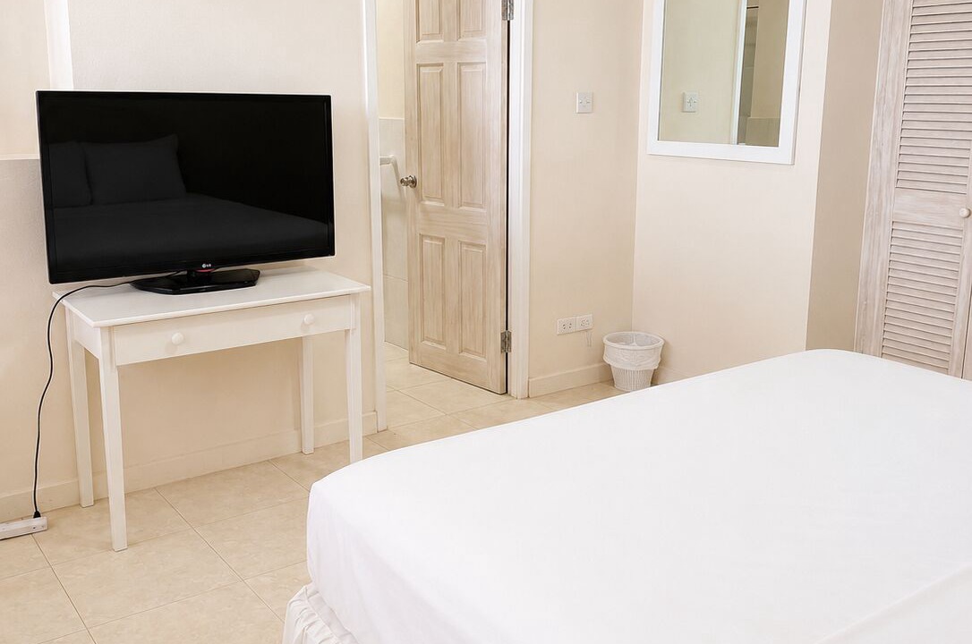 Photo of Bedroom in Oistins