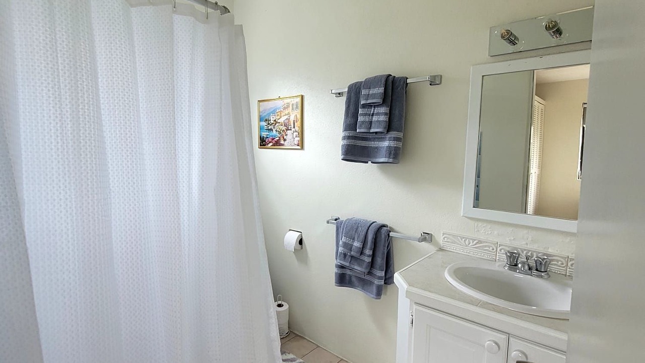 Photo of Bathroom in Blue Waters