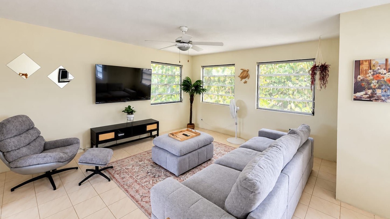 Photo of Livingroom in Blue Waters