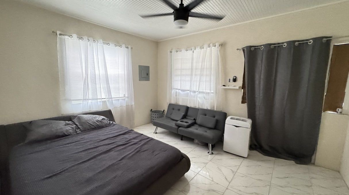 Photo of Bedroom in Welchman Hall