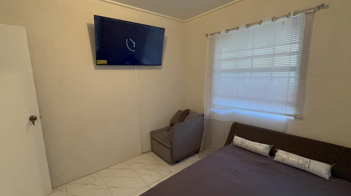 Photo of Bedroom in Welchman Hall