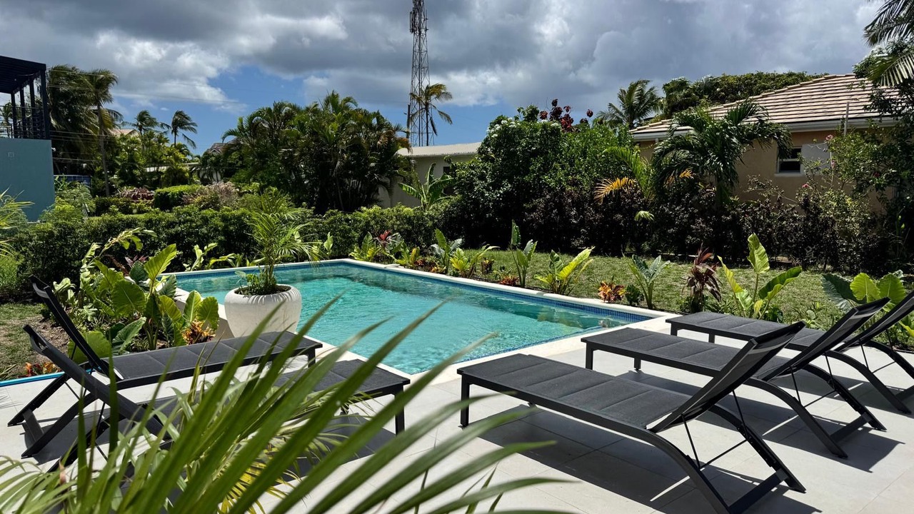 Photo of Outdoor in Gibbs Bay