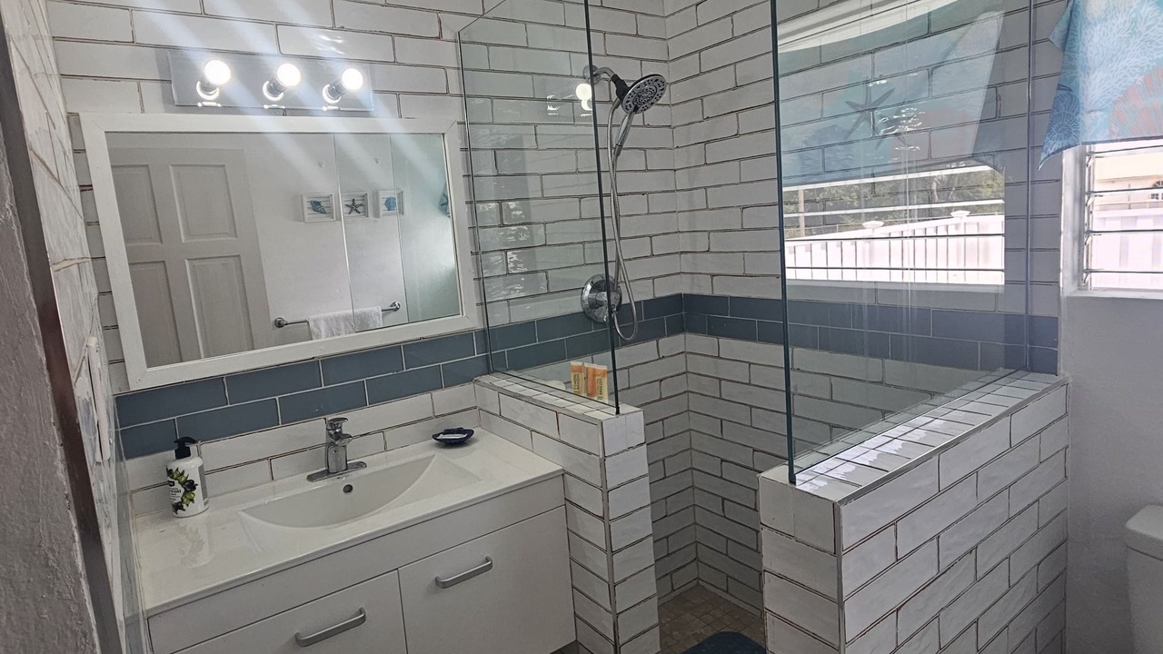 Photo of Bathroom in Prospect