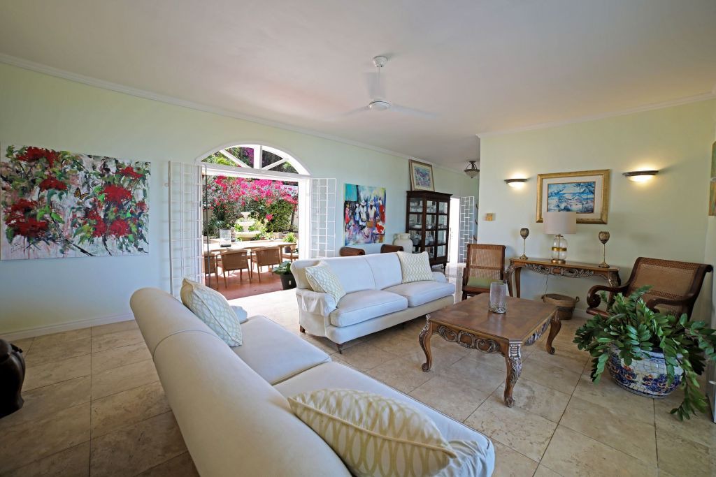 Photo of Livingroom in Atlantic Shores