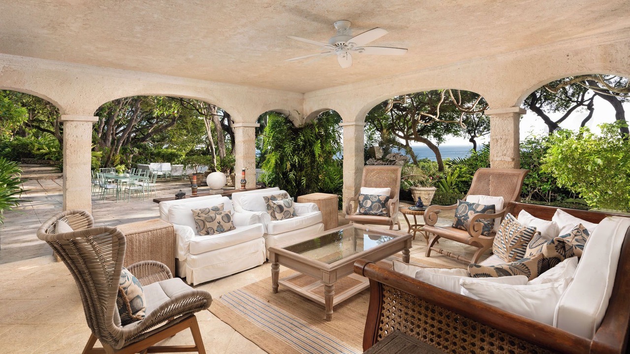 Photo of Patio Balcony in Clinketts