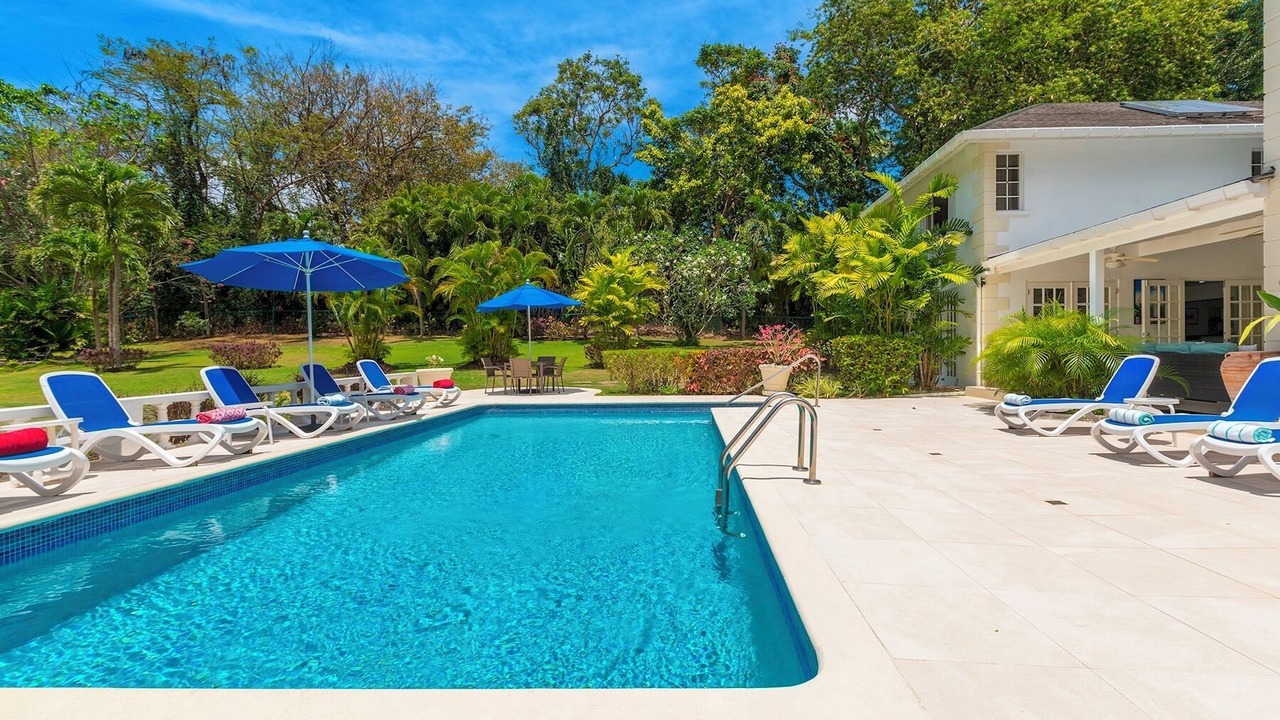 Photo of Outdoor in Halcyon Heights