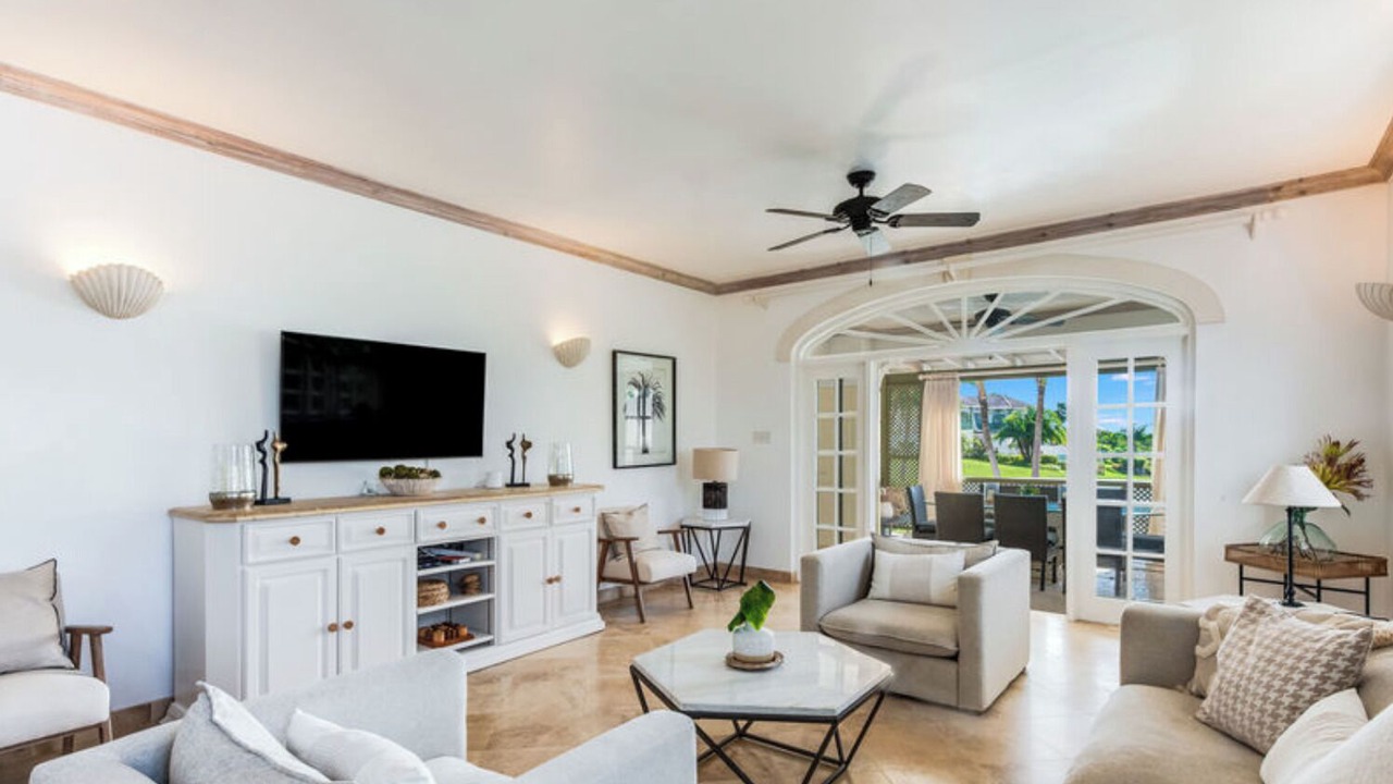 Photo of Livingroom in Mount Standfast
