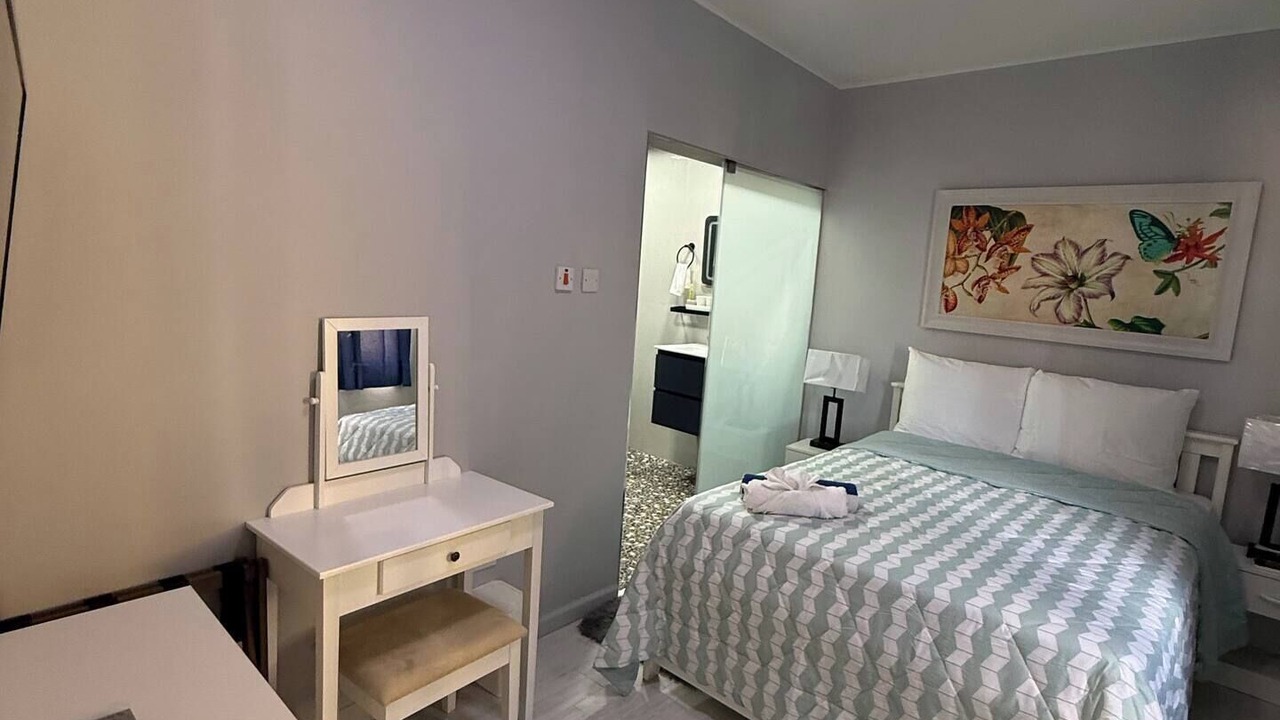 Photo of Bedroom in Henrys