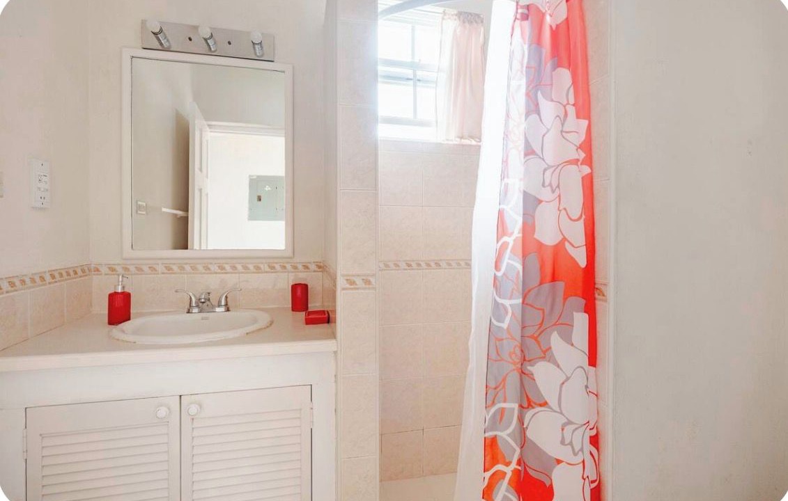 Photo of Bathroom in Cane Garden