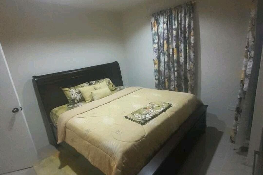 Photo of Bedroom in West Coast