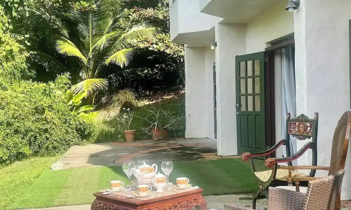 Photo of Outdoor in Halcyon Heights