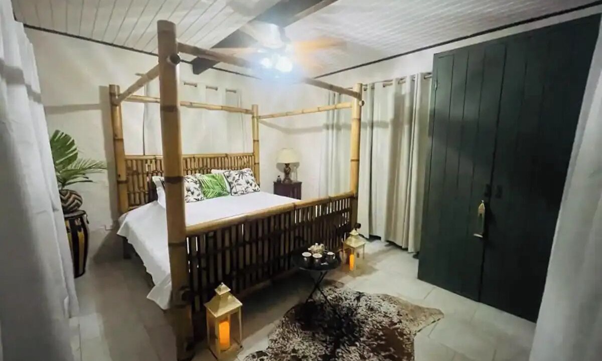 Photo of Bedroom in Halcyon Heights