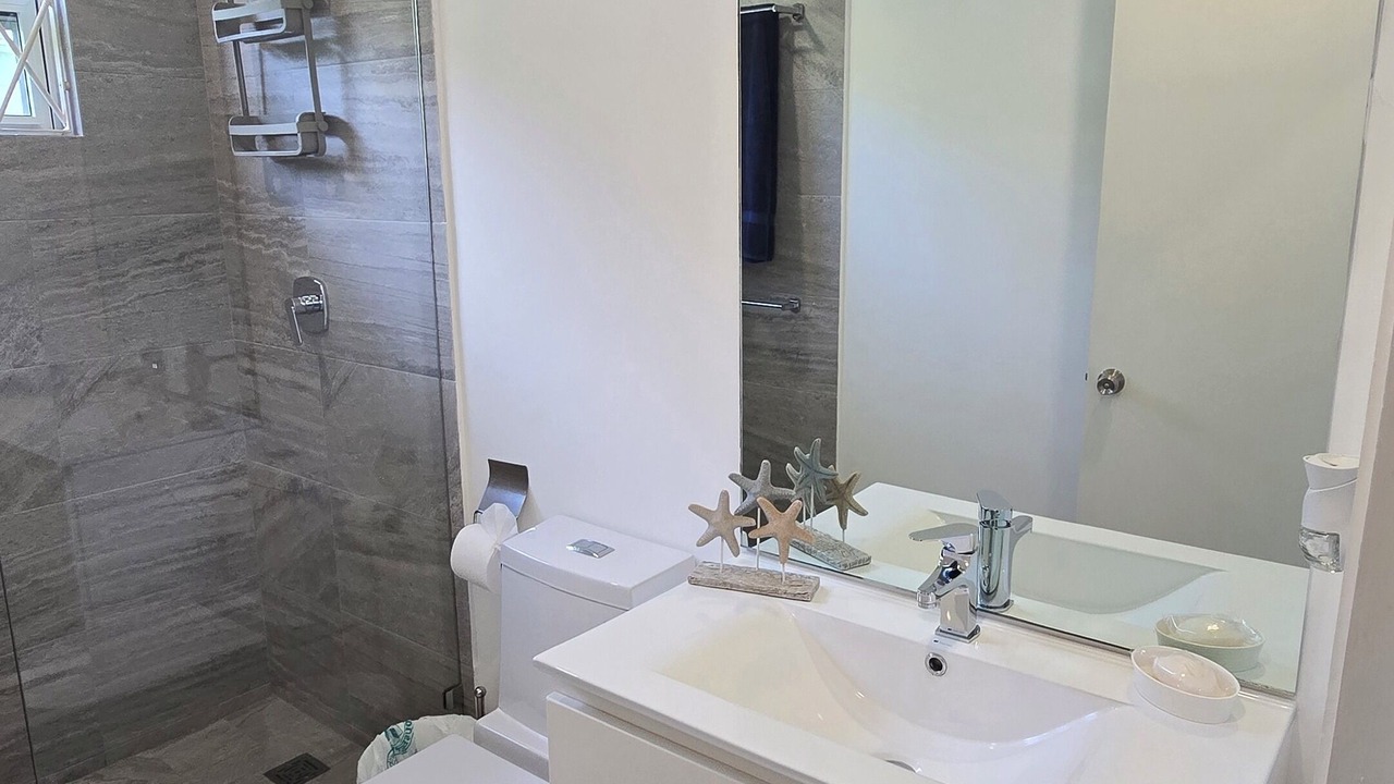 Photo of Bathroom in Sunset Crest