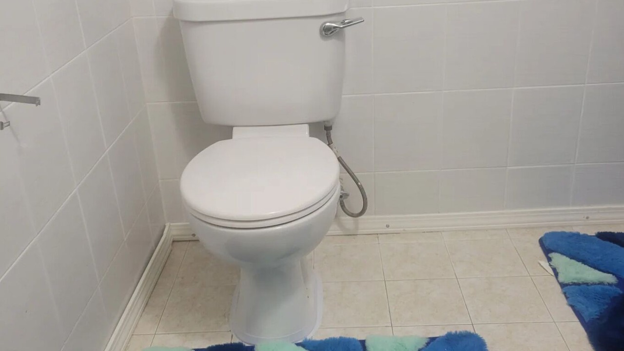 Photo of Bathroom in Maynards