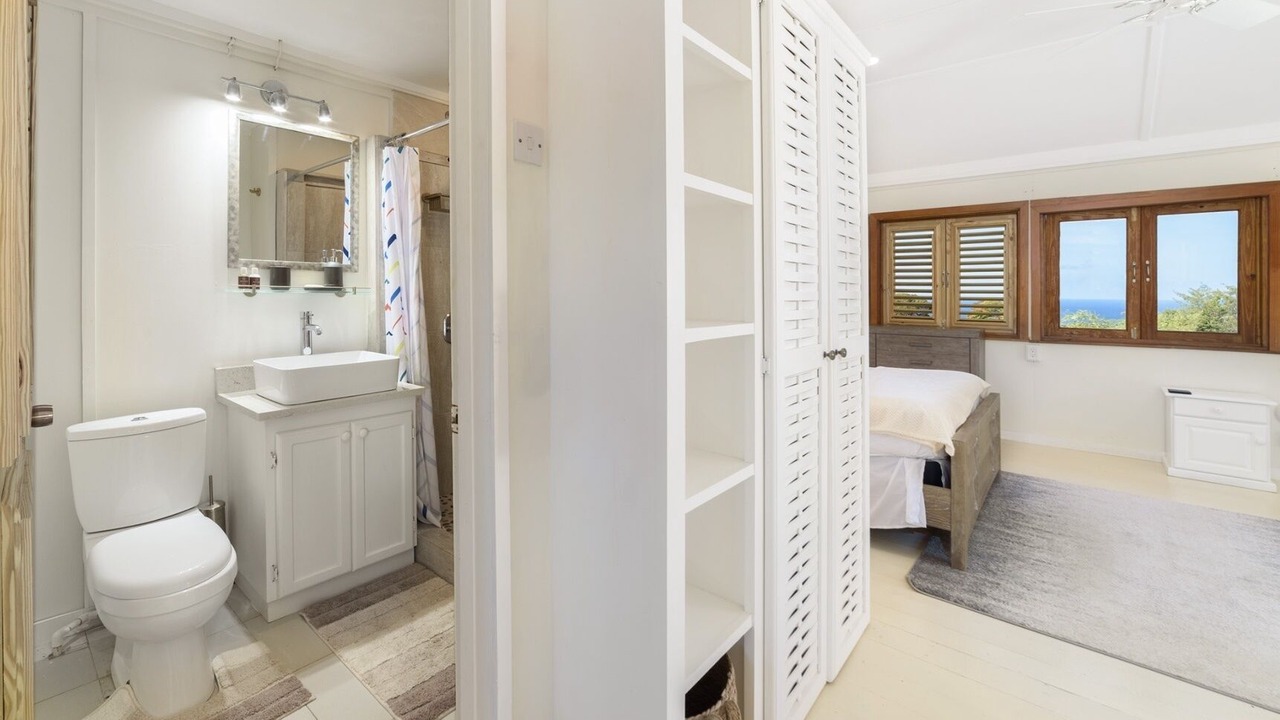 Photo of Bathroom in Bagatelle Terrace
