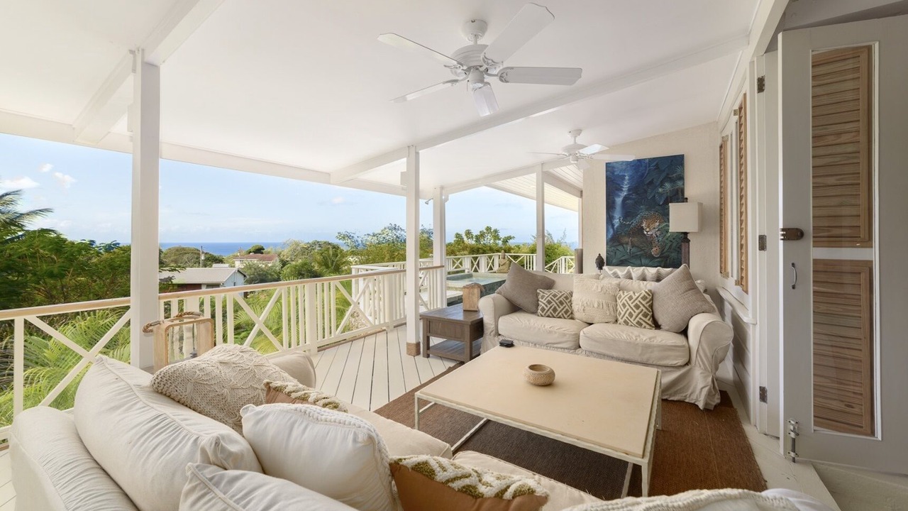 Photo of Livingroom in Bagatelle Terrace