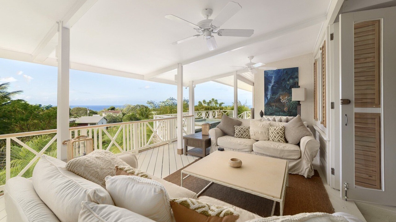 Photo of Livingroom in Bagatelle Terrace