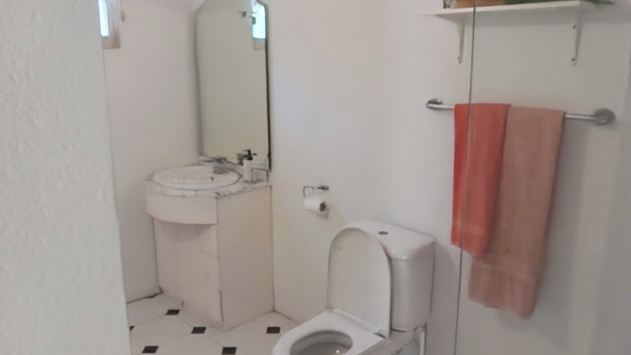 Photo of Bathroom in Douglas