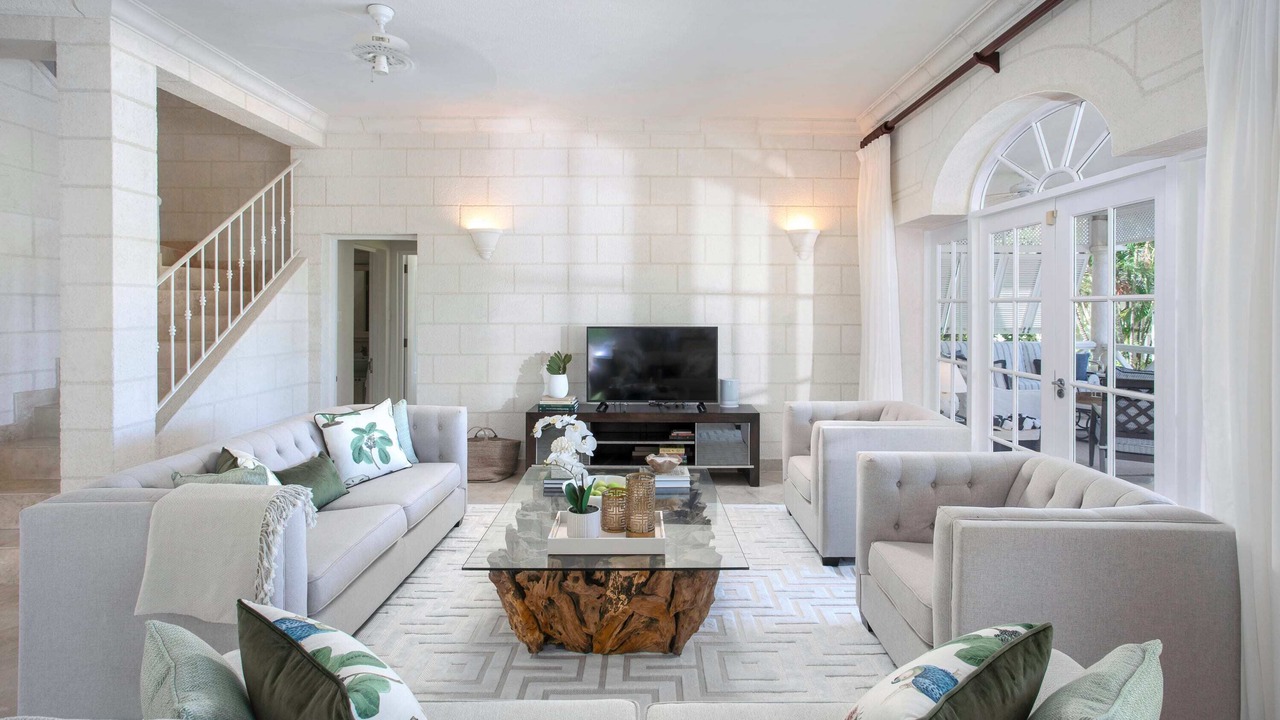 Photo of Livingroom in Mount Standfast